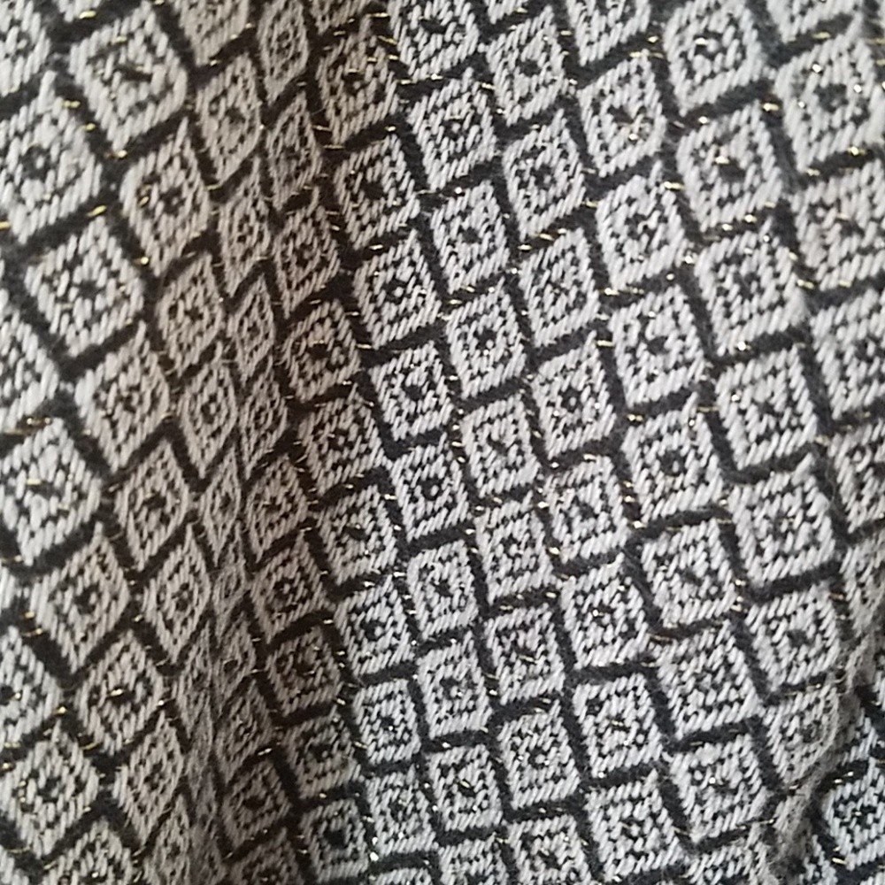 Suit - Picture 2 of 7
